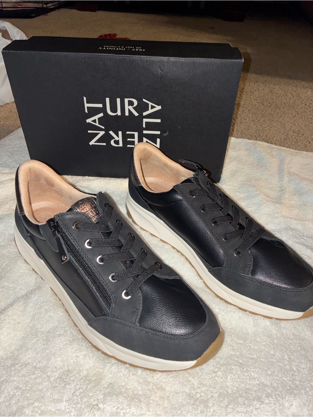 Naturalizer Black Leather Lace-Up Sneaker with Side Zip